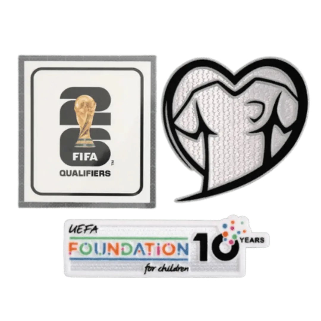 Spiltrøje-patches til VM-kvalifikationen 2026: Play With Heart & FOUNDATHomeON