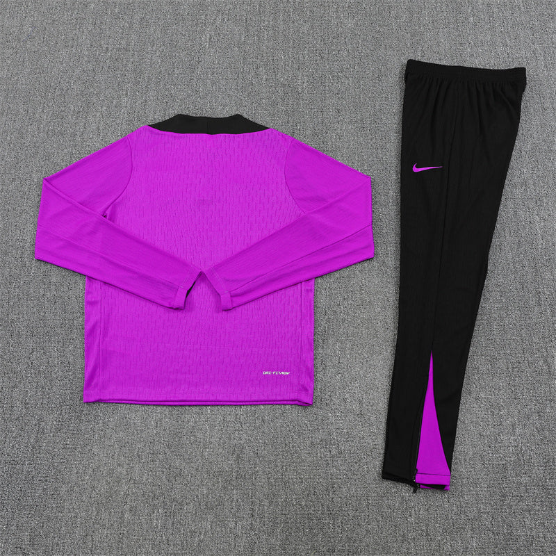Tracksuit England 2025/26 Pink