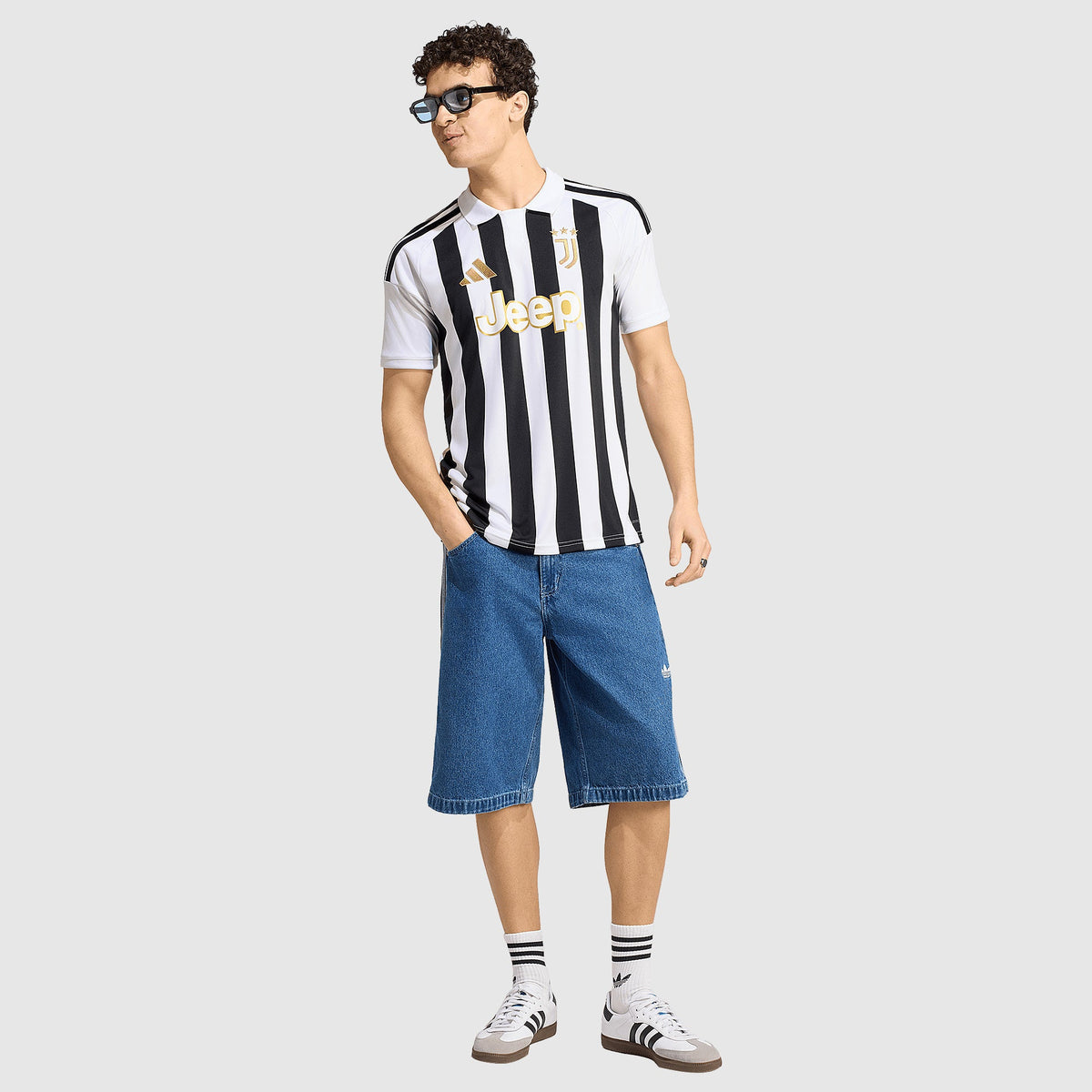 Jersey Juventus 2026/27 Home Fan