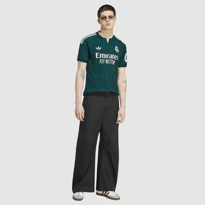Jersey Real Madrid 2026/27 Home Fan