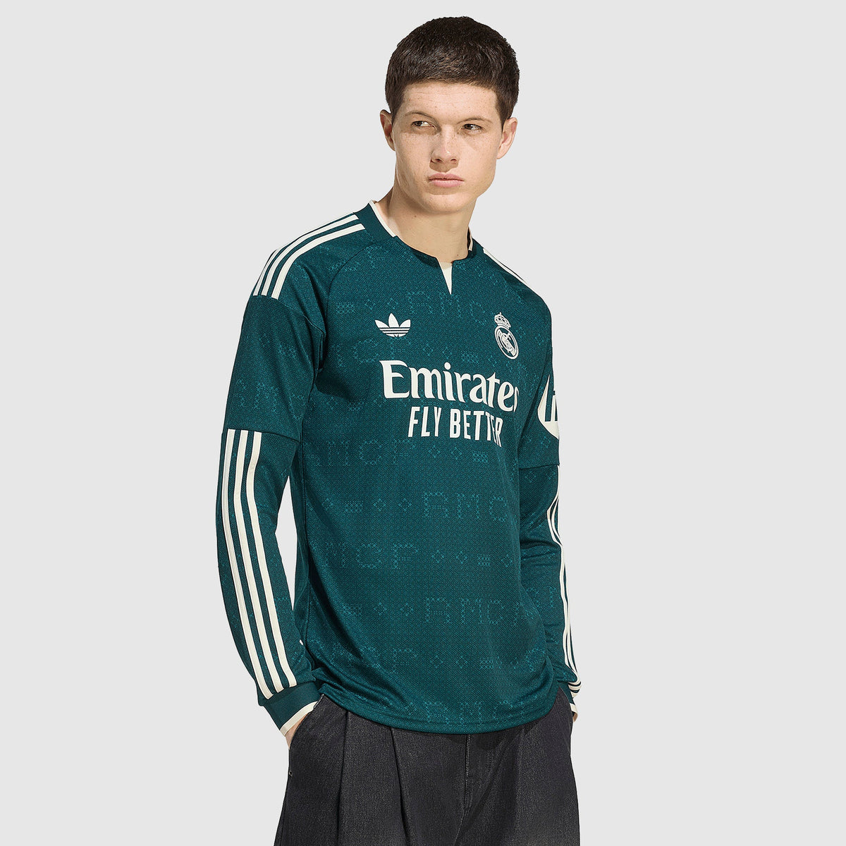 Jersey Real Madrid 2026/27 Home Longsleeve
