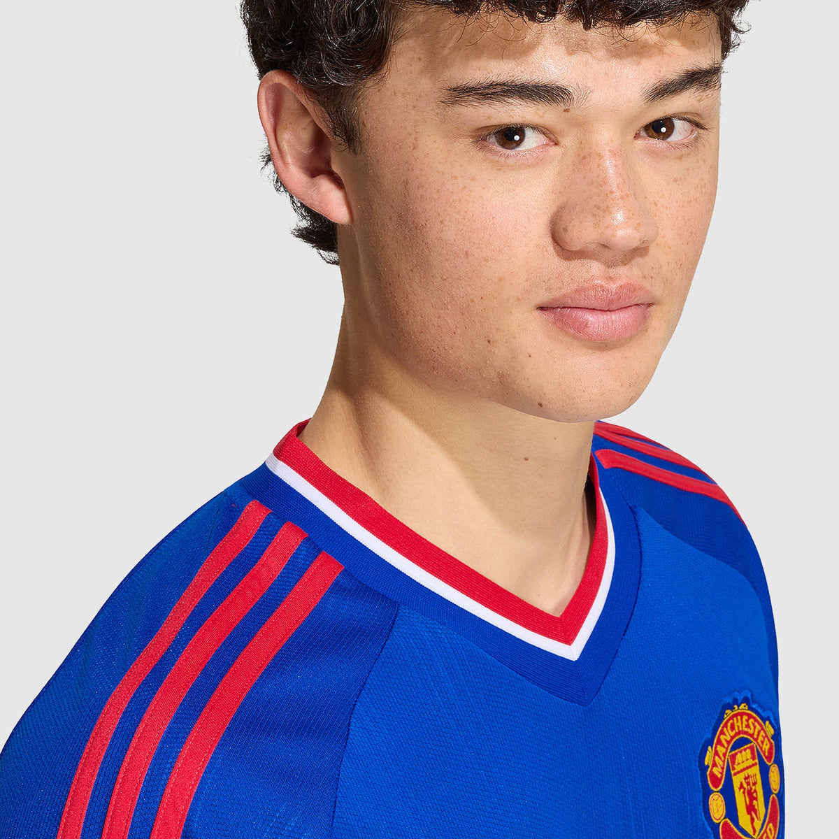 Jersey Manchester United 2026/27 Home Fan