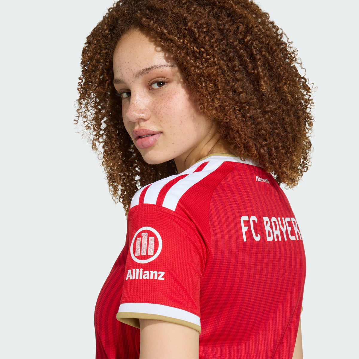 Jersey Woman Bayern Munich 2026/27 Home Fan