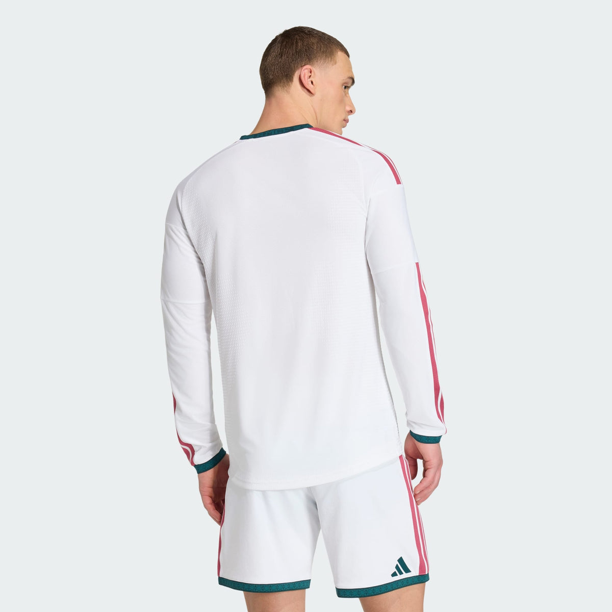 Jersey Real Madrid 2026/27 Home Player Longsleeve