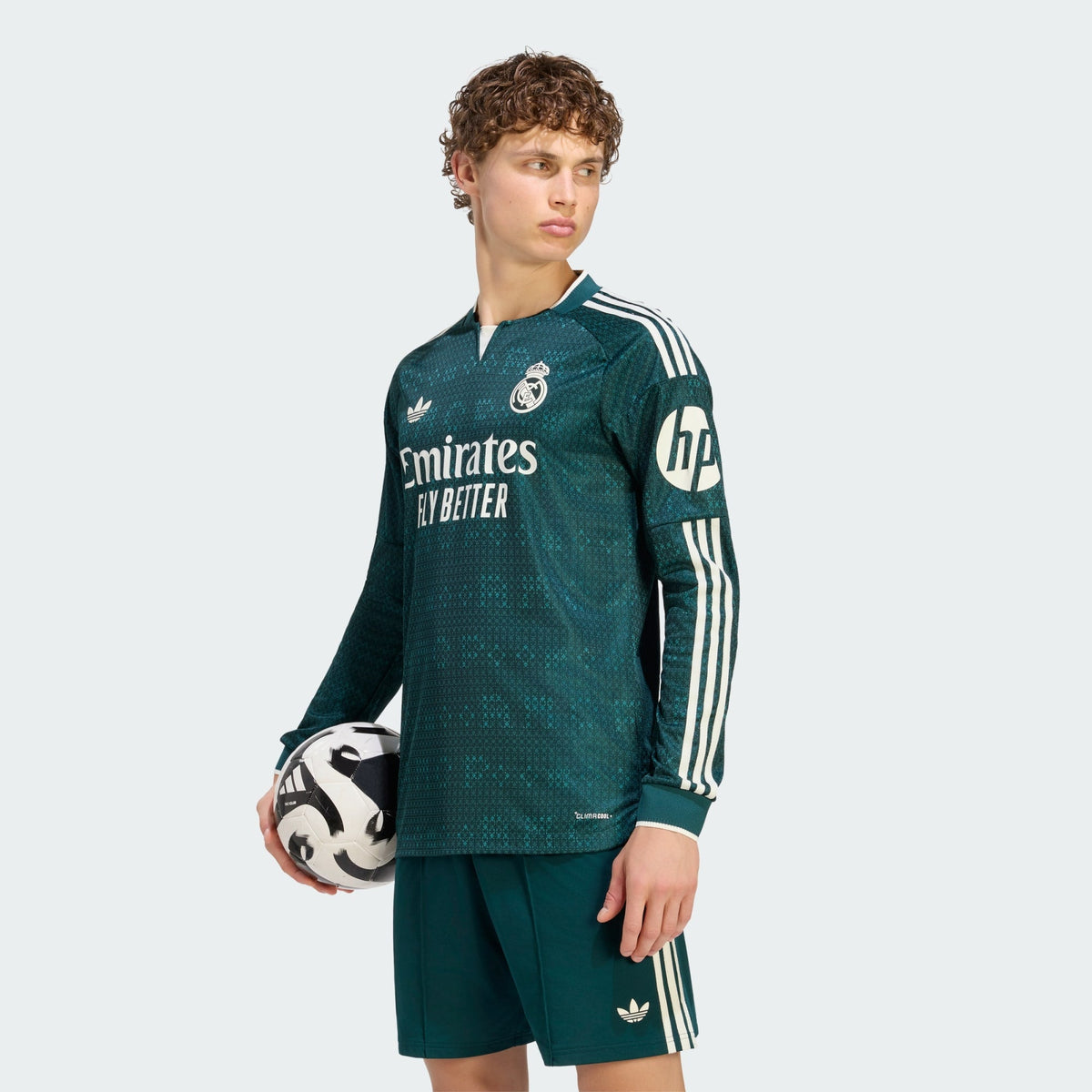 Jersey Real Madrid 2026/27 Home Player Longsleeve