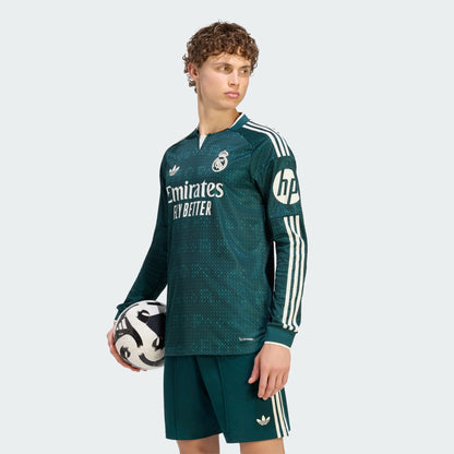 Jersey Real Madrid 2026/27 Home Player Longsleeve
