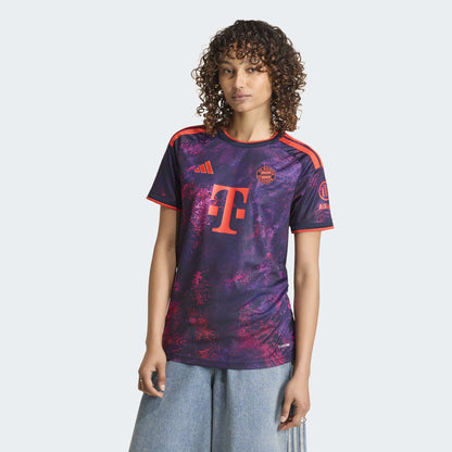 Jersey Woman Bayern Munich 2026/27 HomeHome Fan