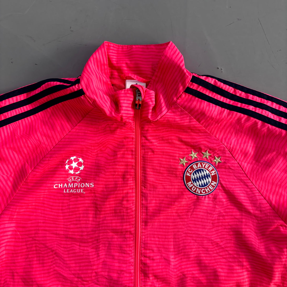 Tracksuit Bayern Munich 2015/16 Retro Champions League