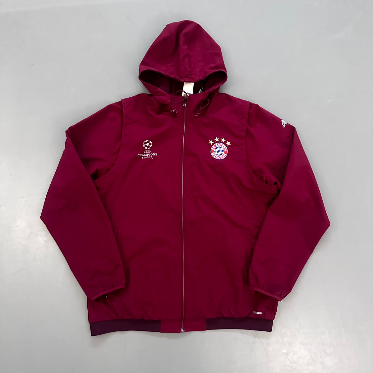 Tracksuit Bayern Munich 2016/17 Retro Champions League