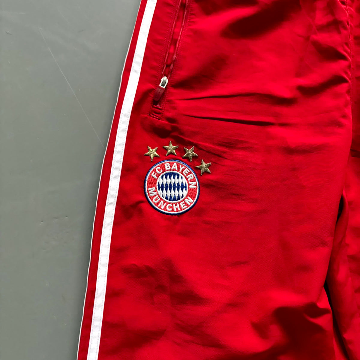 Tracksuit Bayern Munich 2010/11 Retro