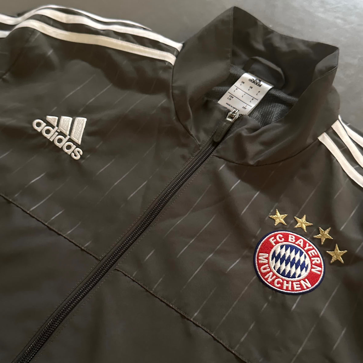 Tracksuit Bayern Munich 2013/14 Retro