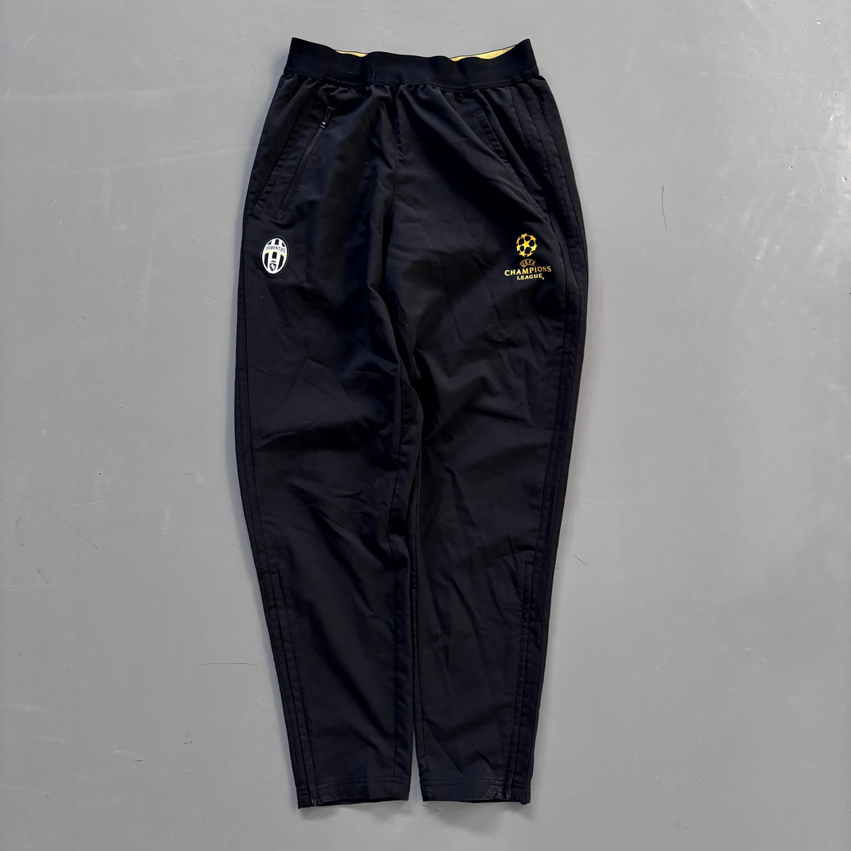 Tracksuit Juventus 2015/16 Retro Champions League