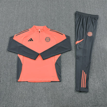 Tracksuit Bayern Munich 2025/26