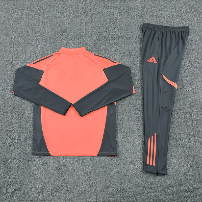 Tracksuit Bayern Munich 2025/26