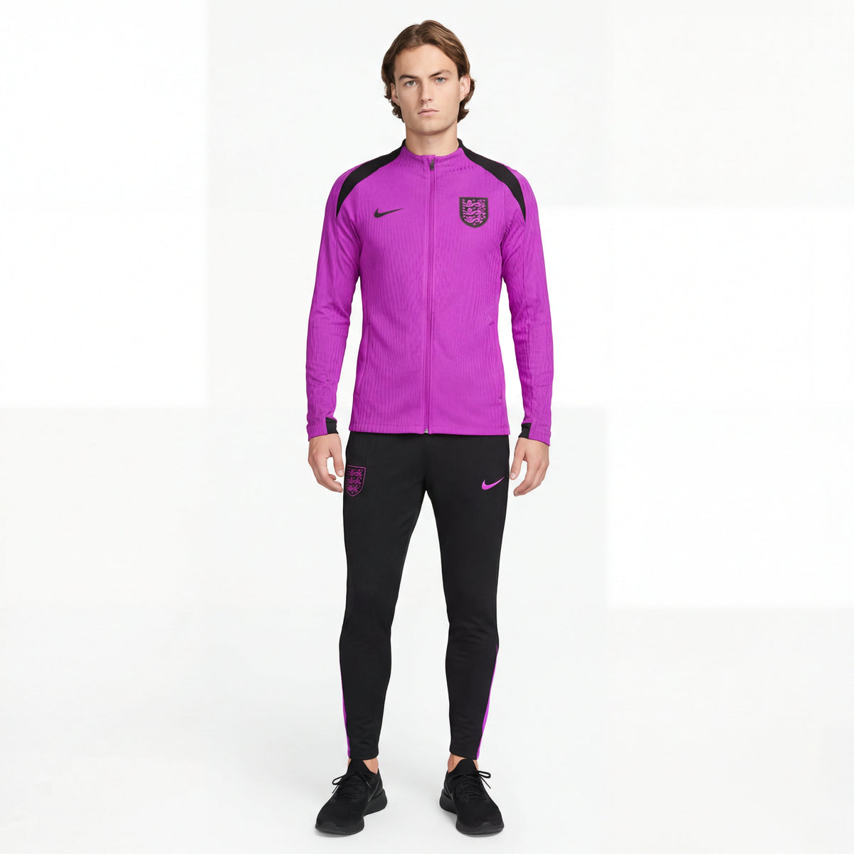 Tracksuit England 2025/26 Pink